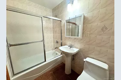 62-63 Ellwell Crescent #1st Floor, Rego Park, NY 11374 - Photo 10