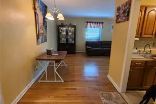 155-45 81 St 81, Howard Beach, NY 11414 - Photo 4
