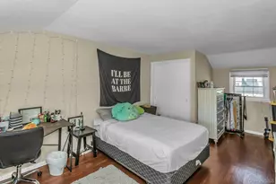 17 Linwood Pl, Massapequa Park, NY 11762 - Photo 18