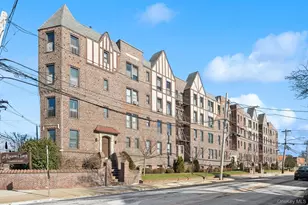 12 Hempstead Ave, Rockville Centre, NY 11570 - Photo 30