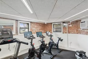 12 Hempstead Ave, Rockville Centre, NY 11570 - Photo 26