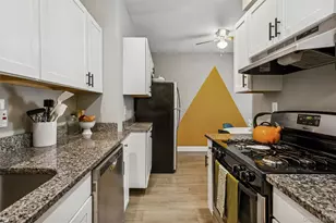12 Hempstead Ave, Rockville Centre, NY 11570 - Photo 10
