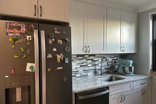 158-18 Cross Island Parkway Pkwy, Whitestone, NY 11357 - Photo 8