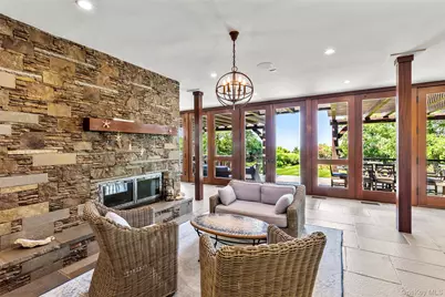 16 Old Field Woods Road, Setauket, NY 11733 - Photo 10