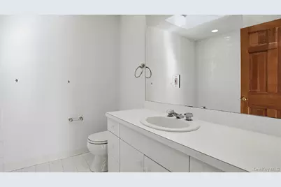 103 Middle Pond Road, Southampton, NY 11968 - Photo 26