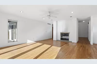 103 Middle Pond Road, Southampton, NY 11968 - Photo 18