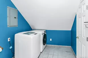 45 Chase Ln, Levittown, NY 11756 - Photo 14