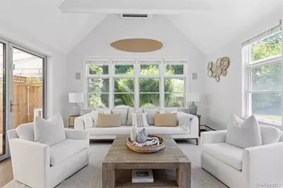 31 Highland Road, Southampton, NY 11968 - Photo 8