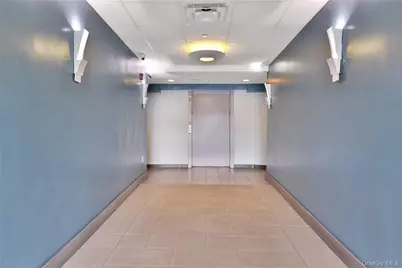 68 Lake Street #203, White Plains, NY 10603 - Photo 4