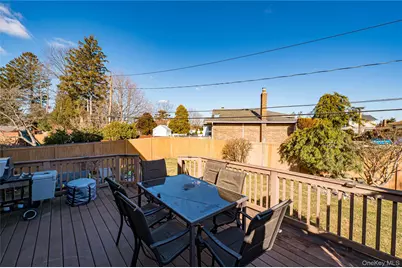 13 Evelyn Road, Plainview, NY 11803 - Photo 22