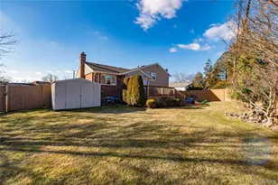 13 Evelyn Rd, Plainview, NY 11803 - Photo 24