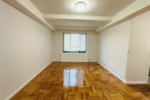 1938 E Tremont Ave, Bronx, NY 10462 - Photo 8