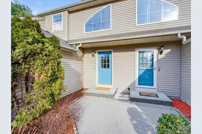 510 Somerset Court, Fishkill, NY 12524 - Photo 1