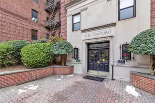 25-40 31st Ave, Astoria, NY 11106 - Photo 12