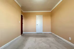 30-15 82nd St, East Elmhurst, NY 11370 - Photo 20