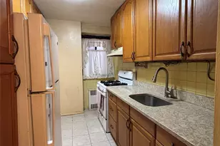 202-35 Foothill Ave #21 Foothill Ave, Hollis, NY 11423 - Photo 6