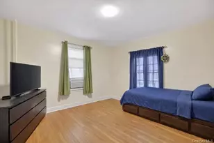 251 Valentine Ln, Yonkers, NY 10705 - Photo 32