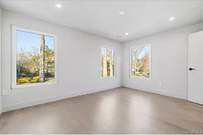 26 Windemere Way, Woodbury, NY 11797 - Photo 28