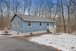18 Homewood Ave, Newburgh, NY 12550 - Photo 2