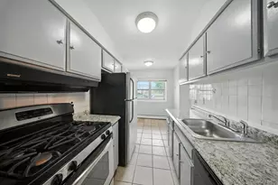 105 Sheffield Dr, Middletown, NY 10940 - Photo 6