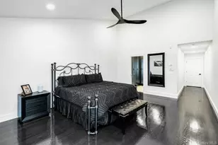 304 Aerie Ct, Manhasset, NY 11030 - Photo 24