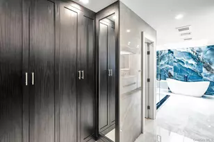 304 Aerie Ct, Manhasset, NY 11030 - Photo 16