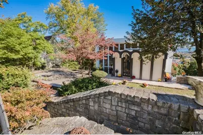 337 Howard Avenue, New York, NY 10301 - Photo 2