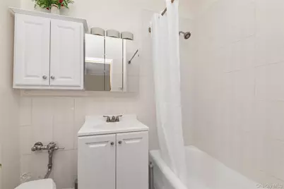 160-15 Powells Cove Boulevard #A1, Whitestone, NY 11357 - Photo 6