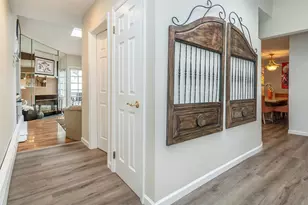 24 Glow Ln, Hicksville, NY 11801 - Photo 14