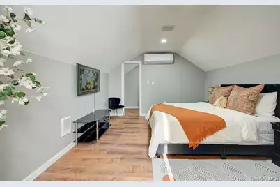 8 Carl Place #4, New Windsor, NY 12553 - Photo 10