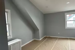 42 Princeton St, Valley Stream, NY 11580 - Photo 12