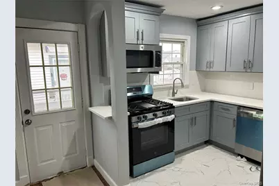 42 Princeton Street, Valley Stream, NY 11580 - Photo 10