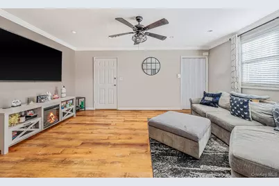 251-75 61st Avenue #2-702, Little Neck, NY 11362 - Photo 6