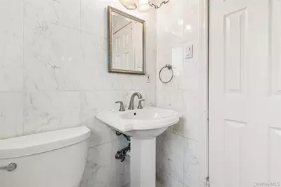 15 Baylis Place, Lynbrook, NY 11563 - Photo 22