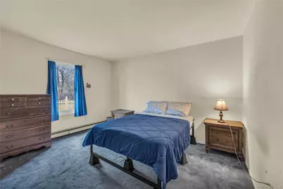 46 Craven Street, Huntington Station, NY 11746 - Photo 16