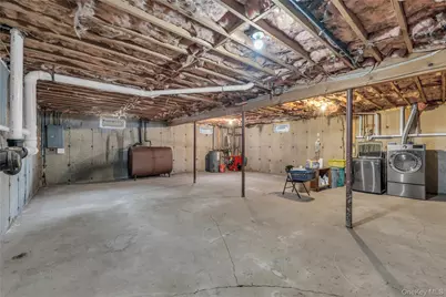 46 Craven Street, Huntington Station, NY 11746 - Photo 18