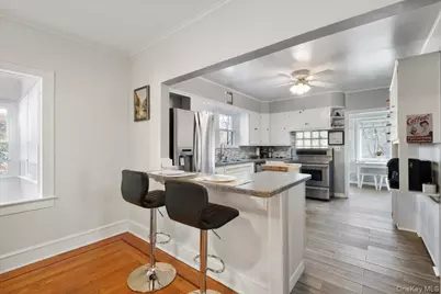 9 Crescent Hill Drive, Cortlandt Manor, NY 10567 - Photo 6