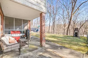 9 Crescent Hill Dr, Cortlandt Manor, NY 10567 - Photo 38