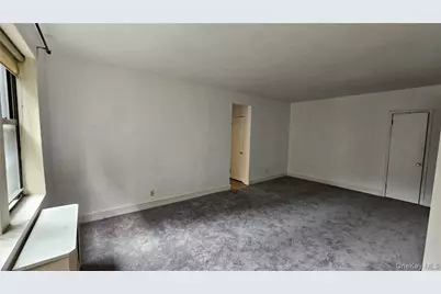 312 Main Street #4E, White Plains, NY 10601 - Photo 2