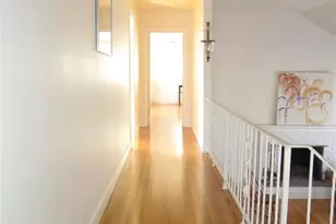 25 Winchester Oval, New Rochelle, NY 10805 - Photo 8