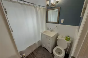 202 Emerson Pl, Valley Stream, NY 11580 - Photo 8