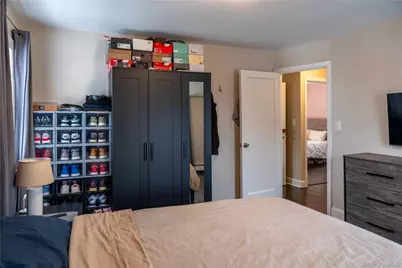 202 Emerson Place, Valley Stream, NY 11580 - Photo 24