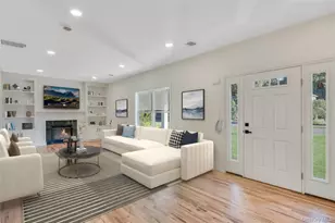 817 Pond View Rd, Riverhead, NY 11901 - Photo 16