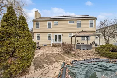 80 Fairview Avenue, Islip Terrace, NY 11752 - Photo 18