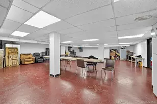 60 Locust Ave, New Rochelle, NY 10801 - Photo 18