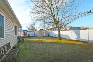 53 Clay Ln, Levittown, NY 11756 - Photo 34