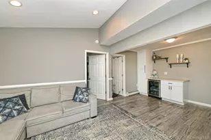 53 Clay Ln, Levittown, NY 11756 - Photo 16