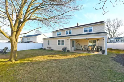 53 Clay Lane, Levittown, NY 11756 - Photo 32