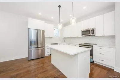 142 Maple Avenue, Rye, NY 10580 - Photo 1