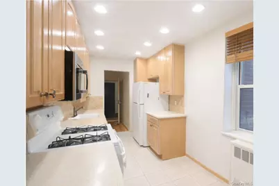 209-25 18th Ave #4C, Bayside, NY 11360 - Photo 4